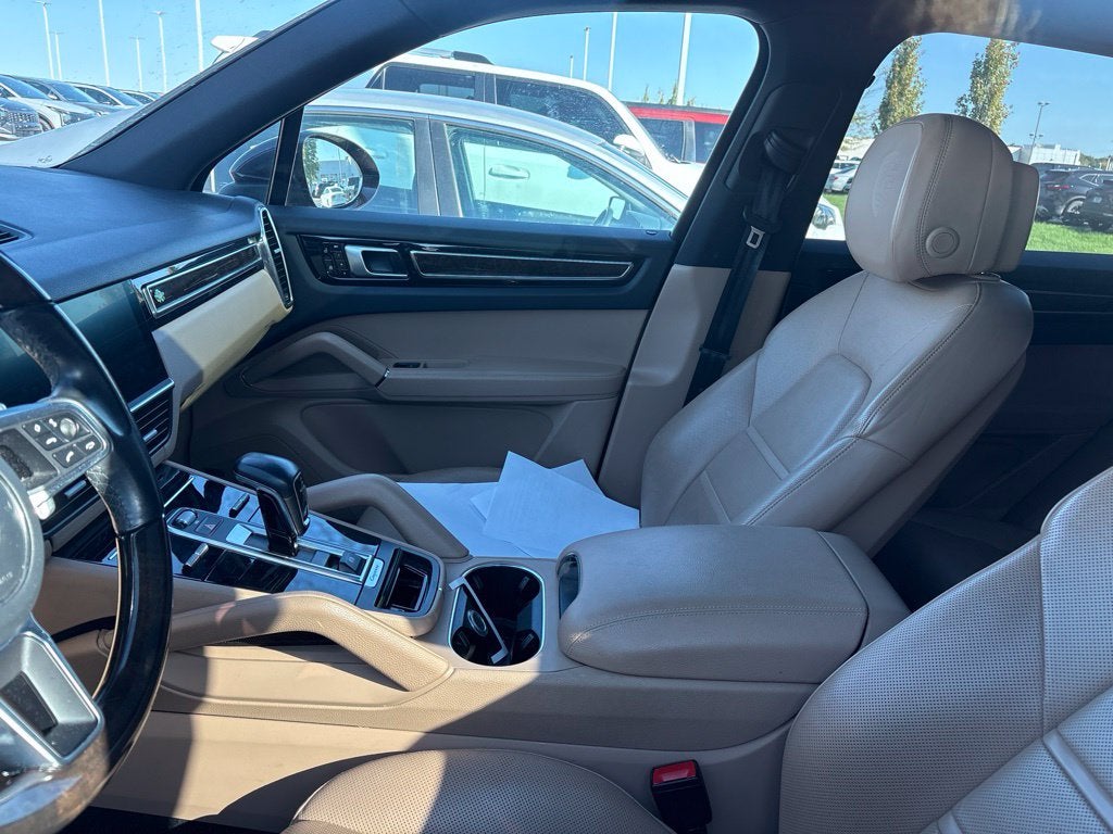 2019 Porsche Cayenne Base
