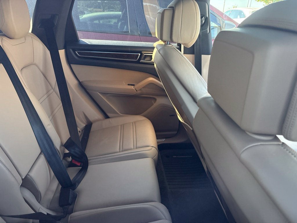2019 Porsche Cayenne Base
