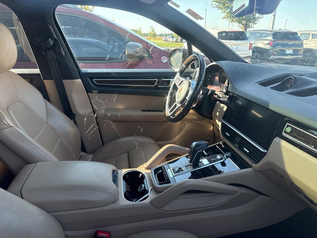 2019 Porsche Cayenne Base