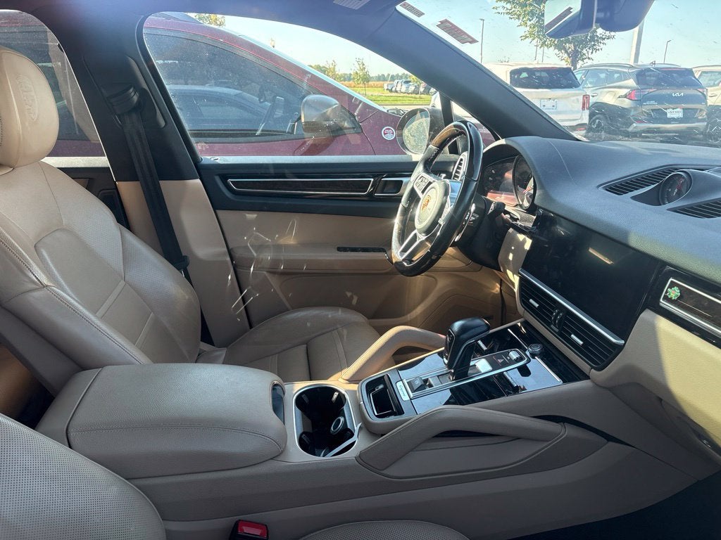 2019 Porsche Cayenne Base