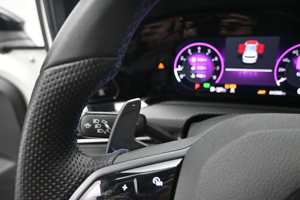 2022 Volkswagen Golf R 2.0T
