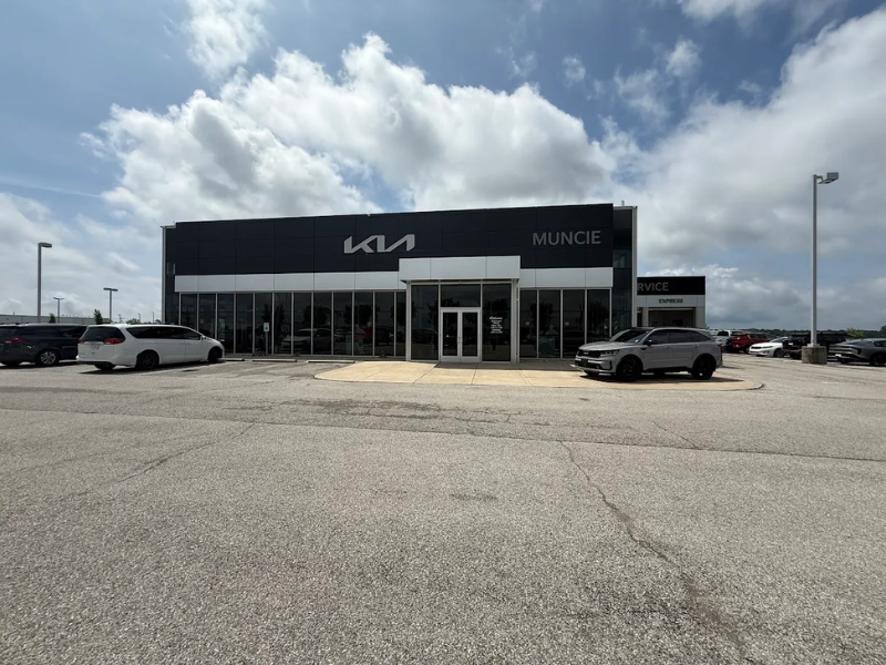 Kia of Muncie dealership at 6732 W. Hometown Blvd in Muncie, Indiana