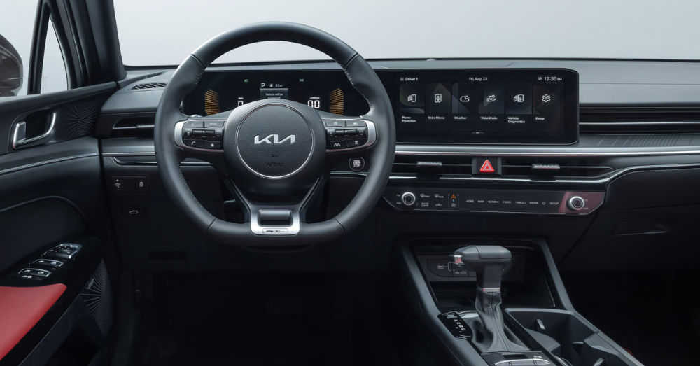Used Kia K5 for Sale Muncie, IN- Interior